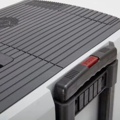 45-Litre 12V 240V Cooler -Shakespeare Outdoor Sales Store go 352439 i